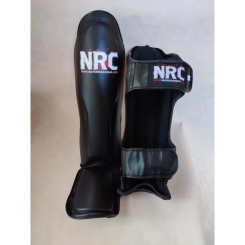 Muay Thai LÁBVÉDŐ L-méret.